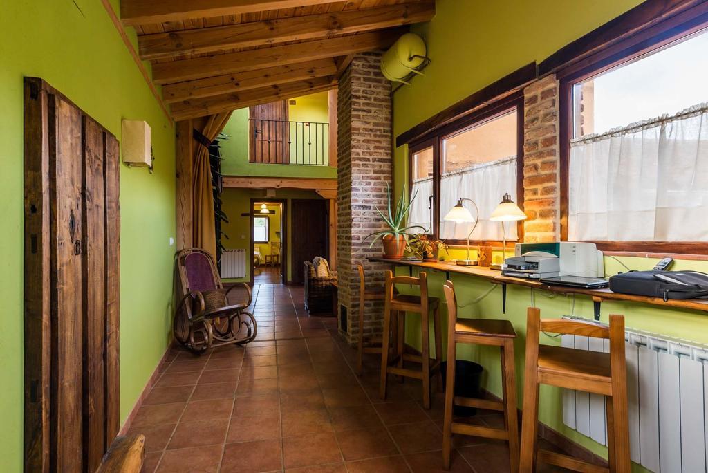 Hotel Rural Piedra Abierta Сан-Мартин-де-Пераперту Экстерьер фото