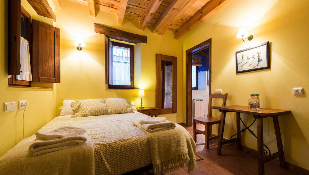 Hotel Rural Piedra Abierta Сан-Мартин-де-Пераперту Экстерьер фото
