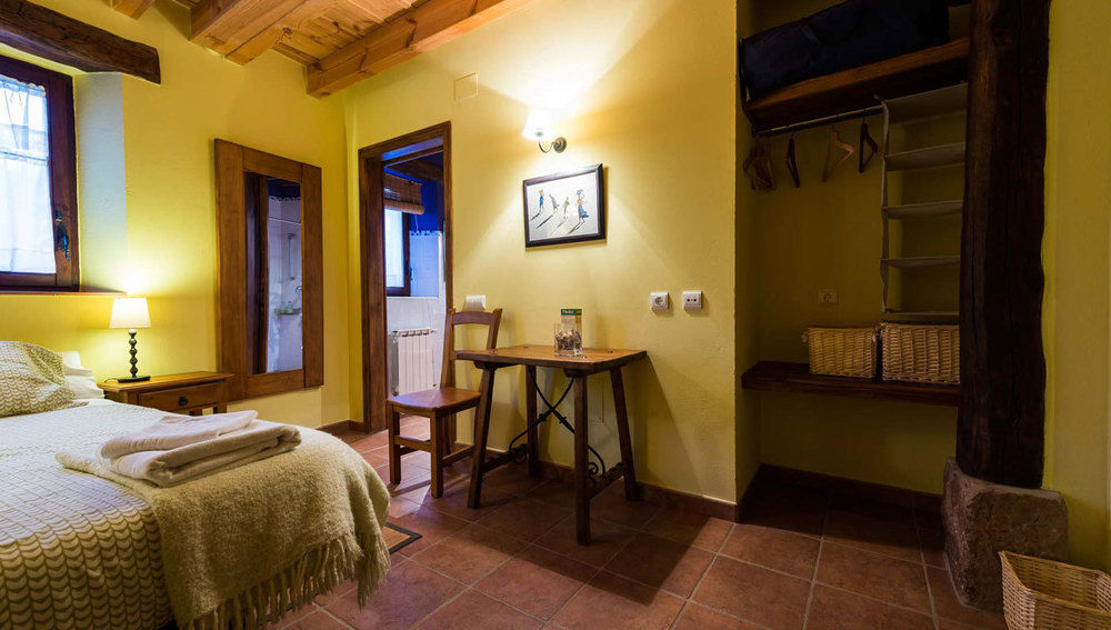 Hotel Rural Piedra Abierta Сан-Мартин-де-Пераперту Экстерьер фото